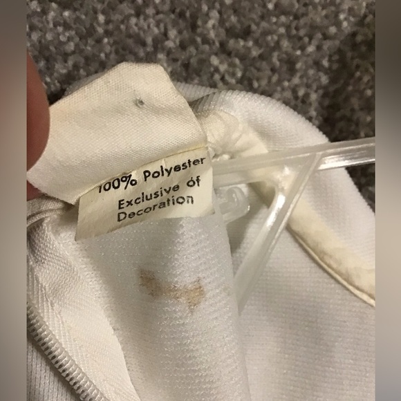 2 onesies and sweater for 18 month 14-18lb baby Disney Tigger, Train & Hornets - Picture 10 of 16